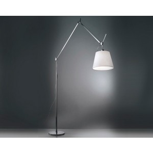 luz lámpara de pie Tolomeo Mega beige Artemide.