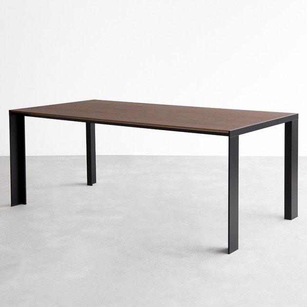 Mesa de comedor Deneb de Stua