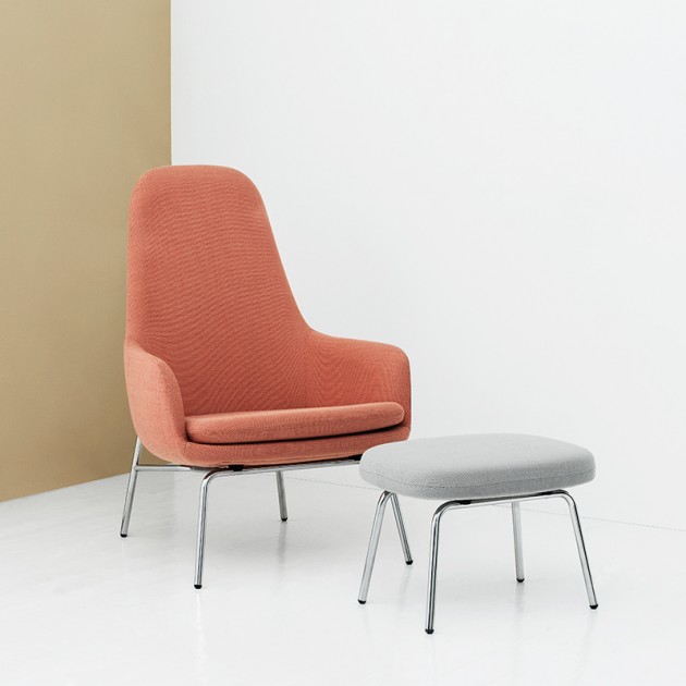 Interior con Butaca Era High y pouf de Normann Copenhagen