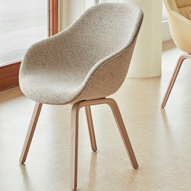 Silla About a Chair 123 de HAY en Moises Showroom