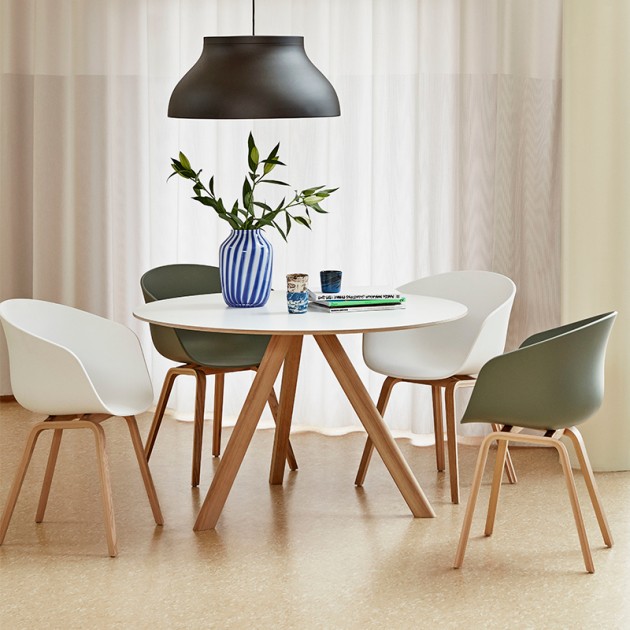 Silla AAC22 de HAY en Moises Showroom