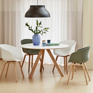 Silla AAC22 de HAY en Moises Showroom
