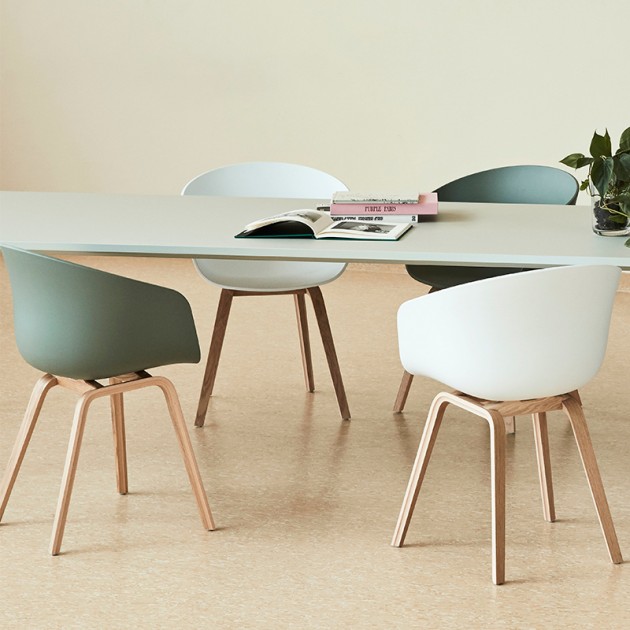Silla AAC22 de HAY en Moises Showroom