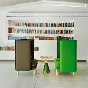 Mesa auxiliar Pion de Sancal en Moises Showroom