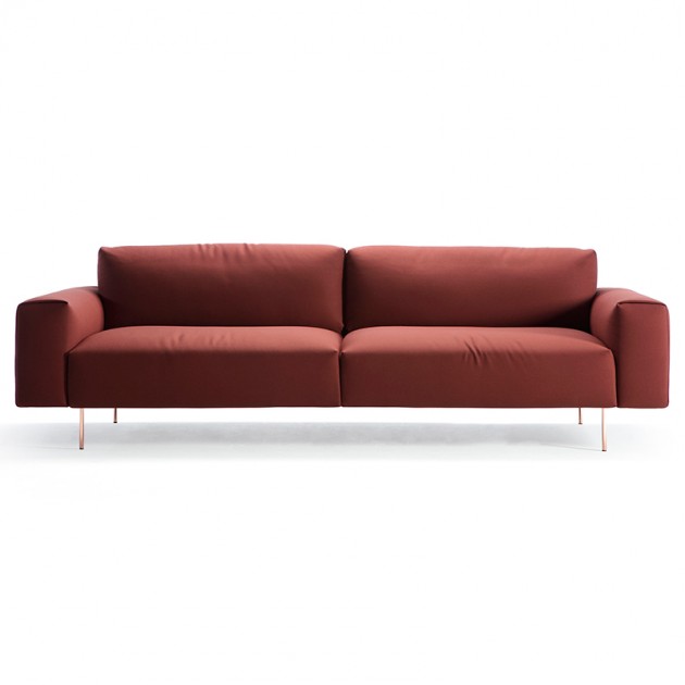 Sofá Tiptoe de Sancal con brazo largo en Moises Showroom