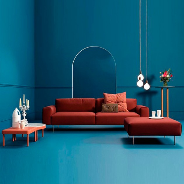 Sofá Tiptoe de Sancal con brazo largo en Moises Showroom