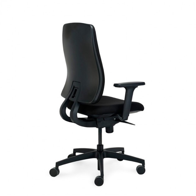 Silla Absolute de Luyando en Moises Showroom