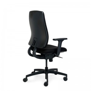 Silla Absolute de Luyando en Moises Showroom
