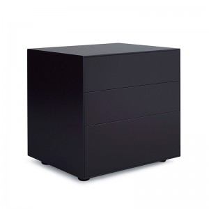 Mesilla Lauki con 3 cajones de Treku en Moises Showroom