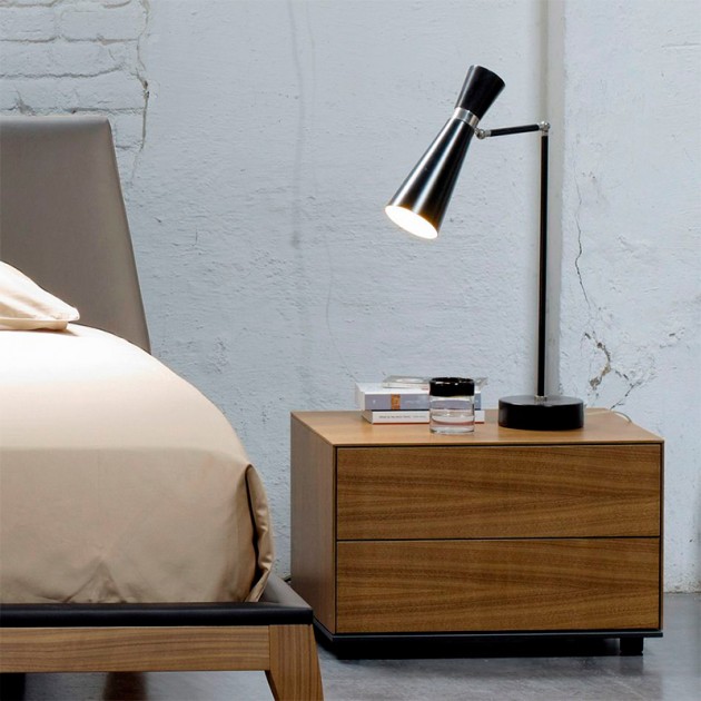 Mesilla Lauki 2 cajones de Treku en Moises Showroom