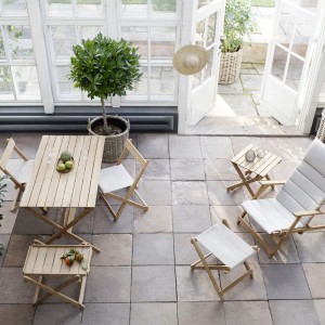 Colección muebles exterior Carl hansen primavera 2020. Disponible en Moisés showroom