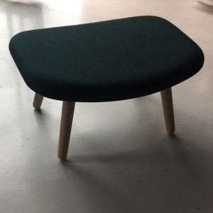 Reposapiés AAL 03 de HAY en tela Divina Melange 871 en Outlet Moises Showroom
