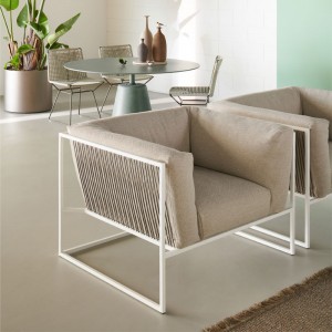 Sillón Arpa crudo de MDF Italia en Moises Showroom