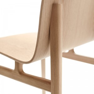 Silla Terra Wood roble natural de Omelette-Ed en Moises Showroom