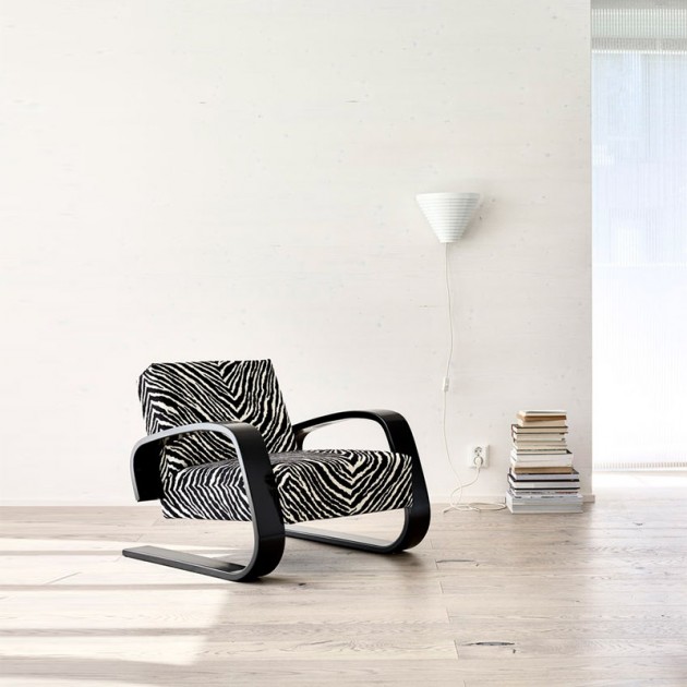 sillón 400 Tank brazo abedul lacado negro tapizado piel Artek