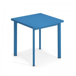 Mesa Star de exterior 70x70 azul Emu diseño