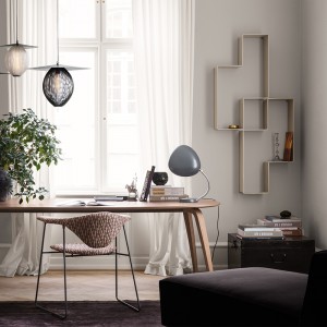 Dedal Shelf de Gubi en ambiente 2 Moises Showroom