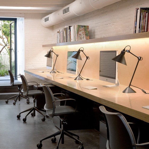 oficina con silla Gas con ruedas Stua