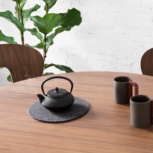 detalle tapa mesa Zero nogal Stua