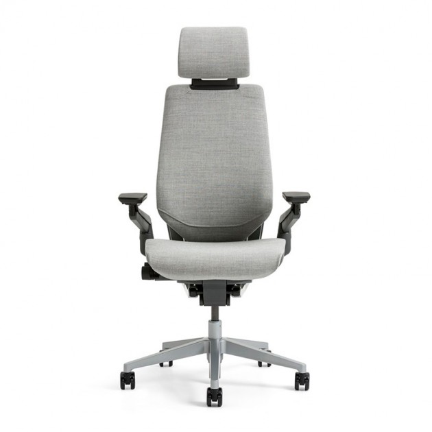 Silla Gesture con reposacabezas de Steelcase en Moises Showroom