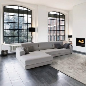 Sofá C10 con chaiselongue de Casual en Moises Showroom