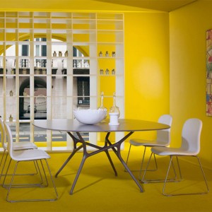 ambiente contract con mesa ovalada Branch Cappellini