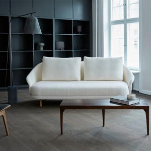 Norr11, sofá New Wave 2 Seater en Moises Showroom