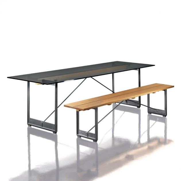 Mesa y banco Brut de Magis