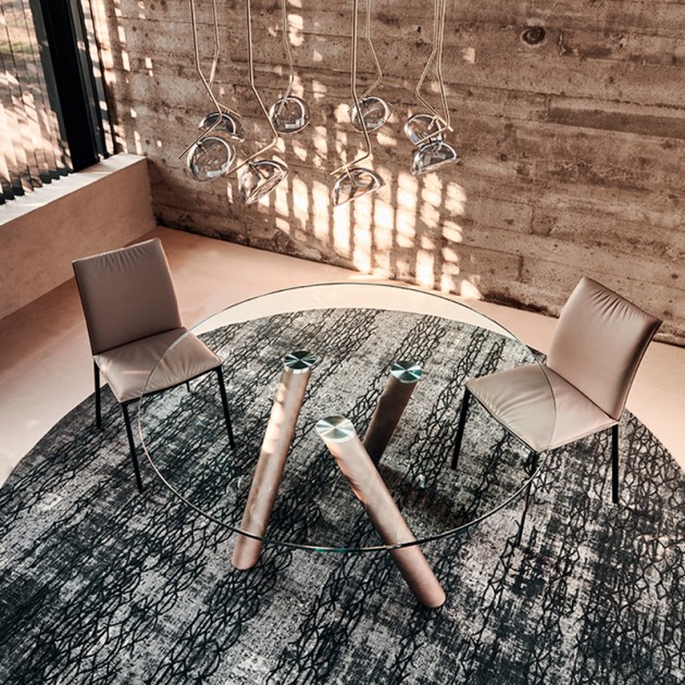 Mesa Ray de Cattelan Italia en Moises Showroom