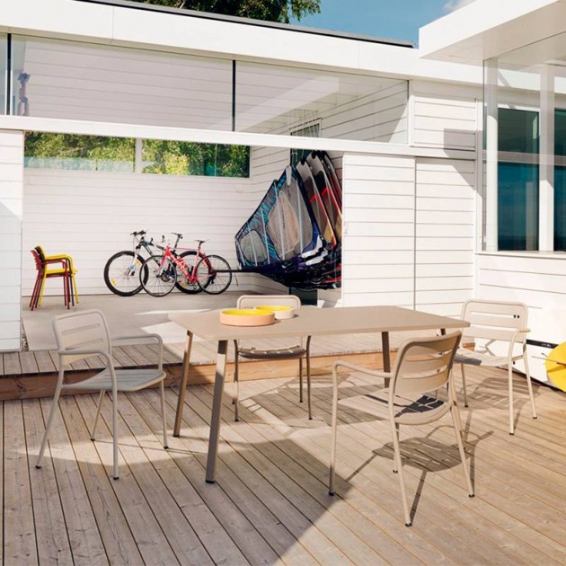 Silla Village de Kettal en Moises Showroom