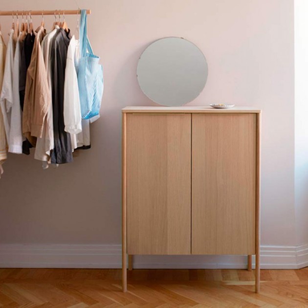 Jut High Cabinet roble aceitado, detalle