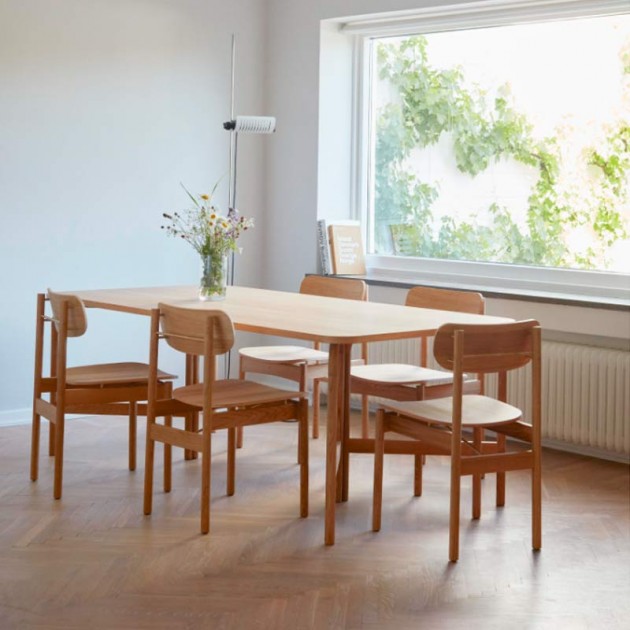 Mesa Aldus Skagerak by Fritz Hansen ambiente