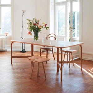 Mesa Aldus Skagerak by Fritz Hansen ambiente 2