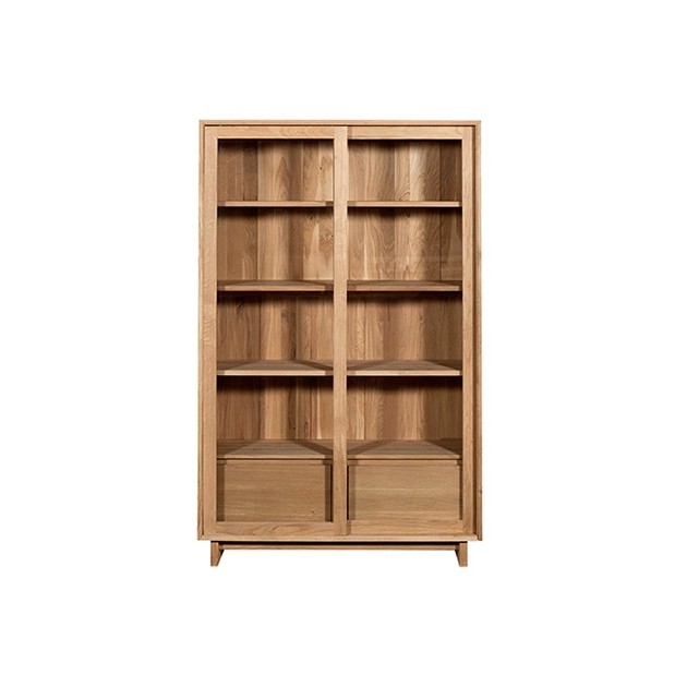 Vitrina colección wave de roble macizo con puertas correderas de cristal y 6 estantes de Ethnicraft